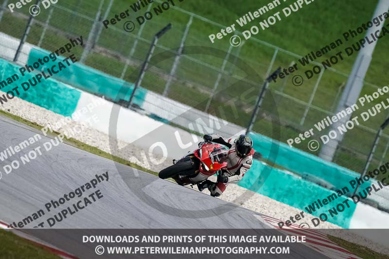 Sepang;event digital images;motorbikes;no limits;peter wileman photography;trackday;trackday digital images